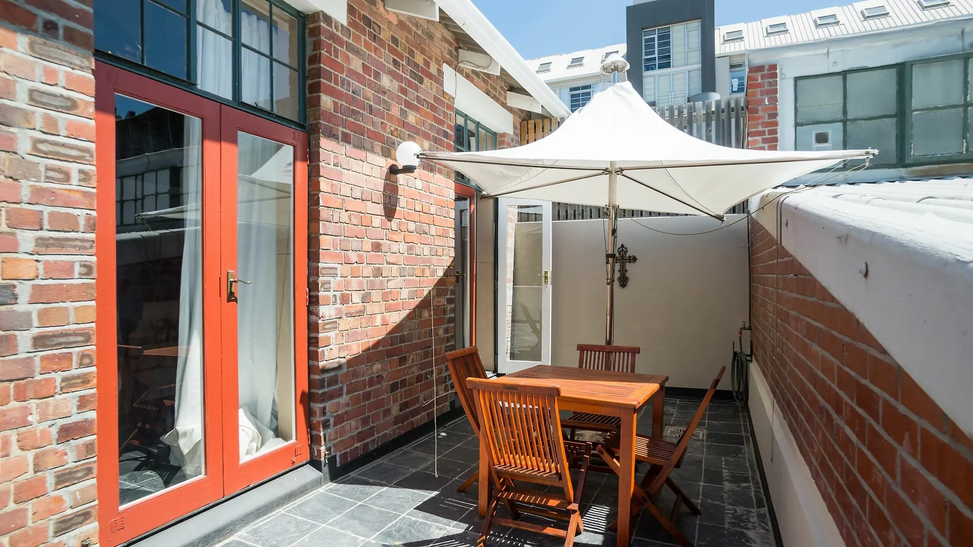 122 Victoria Junction Hotel Cape Town